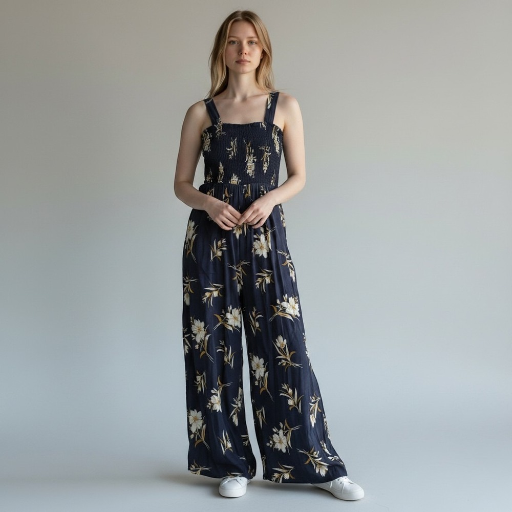 By Together Small‎ Floral Wide Leg Jumpsuit Womens Navy Blue Smocked Pockets